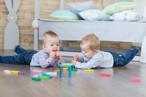 Babyglück bei Mietern: Darf der Kinderwagen im Treppenhaus stehen?