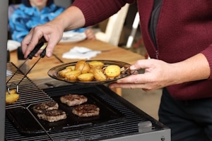 Grillen auf dem Balkon: Wie oft ist erlaubt?