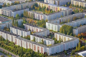 Mieter hat die Miete wiederholt nicht bezahlt? Was Vermieter auch tun können, ist eine ordentliche Kündigung auszusprechen.